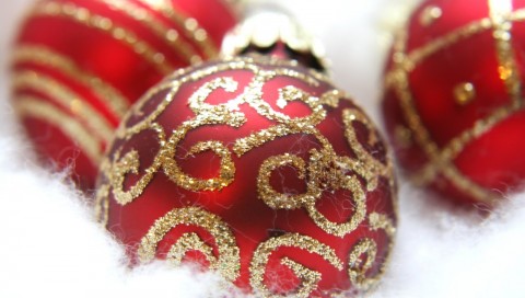 Fancy Red Ornaments