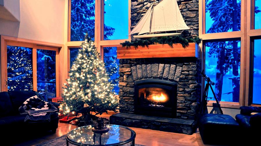 Burning Christmas Fireplace